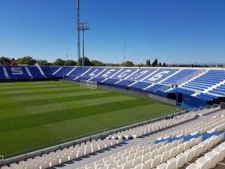 Butarque se prepara para acoger el debut liguero del Rayo por el cierre de Vallecas