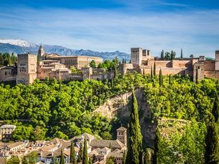 Descubre el patrimonio cultural con experiencias guiadas únicas