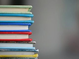 Barcelona acoge una feria de libros con grandes descuentos y ejemplares únicos
