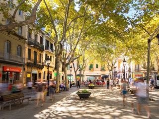 Rovira i Trias da la sorpresa y gana los decorados de Gràcia 2026