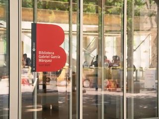 Huelga en bibliotecas de Barcelona en plena semana de Sant Jordi: posibles cierres