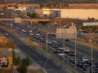 Retenciones de hasta tres kilómetros en la entrada a Madrid este domingo