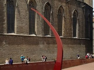 Descubren restos históricos en plena renovación del clavegueram en la Ribera
