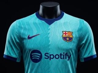 ¿Verde o azul? La nueva camiseta del Barça divide a los aficionados