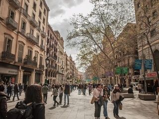 Cambios en La Rambla: menos terrazas y más espacio para pasear