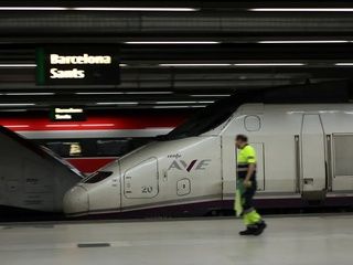 Retrasos en el AVE Madrid-Andalucía desde primera hora por una avería