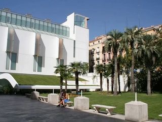 Madrid celebra la poesía con recitales, rutas y un tributo a Robe Iniesta