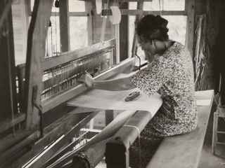 Marzo de mujeres: la mirada feminista del ciclo Mujeres en la Sombra de las bibliotecas de Barcelona