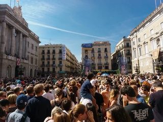 Barcelona plantea limitar el acceso a monumentos privados para frenar la saturación turística