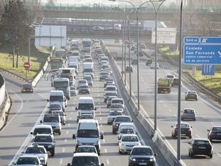 Tráfico intenso en Madrid por la segunda fase de Semana Santa