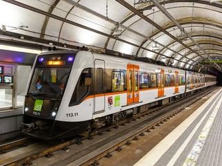 Incidencia en el metro de Barcelona altera la tarde de cientos de usuarios