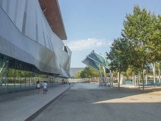 Una exposición que revela la complejidad y diversidad de la Barcelona actual