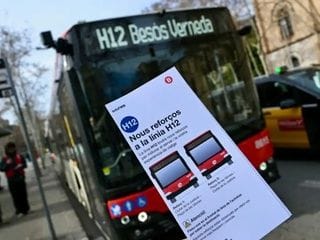El bus H12 cambia su ruta en Barcelona y suma nuevas paradas por las obras en Glòries