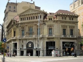 El futuro del Museo Thyssen en Barcelona divide a la ciudad y reabre el debate cultural