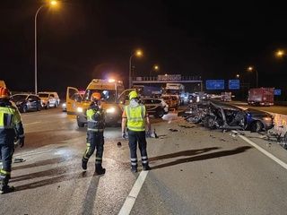 Un accidente múltiple en la M-50 deja una mujer grave en Villa de Vallecas