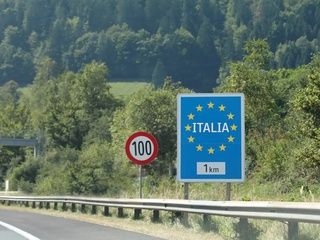 Italia suspende la libre circulación con España por la crisis de Ceuta