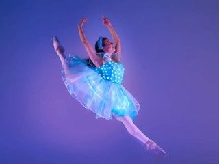 Cenicienta nunca brilló tanto: el cuento cobra nueva vida en Ballet of Lights