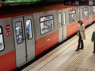 Barcelona afronta un verano de cortes en varias líneas de metro