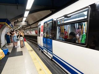 La línea 6 se interrumpe por lluvias y complica los trayectos diarios