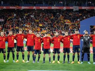 Cánticos xenófobos empañan el España–Egipto en el RCDE Stadium