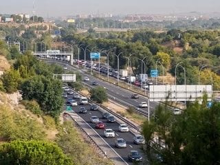 La salida del puente dejó tráfico lento en la A-3, pero pocos atascos en Madrid
