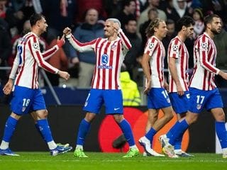 El Atlético remonta al Athletic en un partido de alta intensidad en Madrid