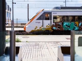 La R4 vuelve a circular tras un incendio entre Cerdanyola y Sabadell Sud