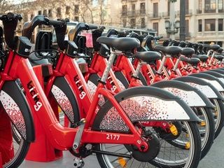 Nuevas iniciativas impulsan el uso diario de la bici en Barcelona