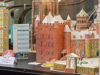 Exposición gratuita en Barcelona: más de 100 maquetas de papel en L'Illa Diagonal hasta el 21 de marzo