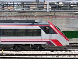 Un mes perdido en trayectos: el tiempo que Madrid regala al trabajo