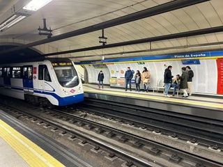 La Línea 6 seguirá cerrada hasta septiembre de 2026 y alarga el impacto en la movilidad de Madrid