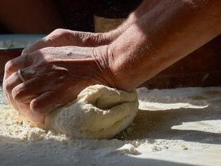 Poblenou despide a Cruixent, una de sus panaderías artesanas más queridas