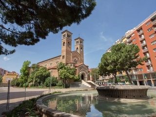 Alcaldes catalanes exigen soluciones urgentes para vivienda y burocracia municipal