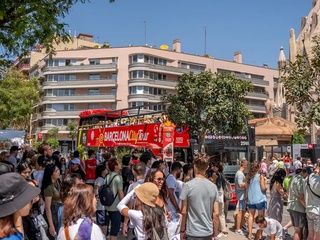 Hoteles llenos en Barcelona en Semana Santa, pero con consumo más contenido