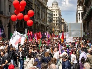 Día del Trabajador altera la movilidad en Barcelona: tres marchas y desvíos en más de 20 líneas de bus
