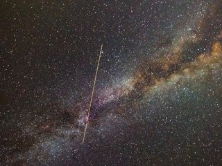 Las Perseidas iluminan el cielo de Madrid: fechas y lugares para disfrutar la lluvia de estrellas más esperada del verano