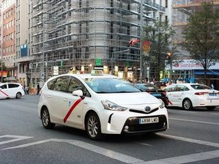 Madrid ofrece hasta 20.000 euros a taxistas para renovar vehículos por modelos CERO o ECO hasta el 1 de junio
