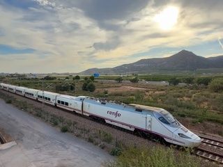 El AVE Madrid–Málaga recupera los trenes directos y cambia la movilidad tras las obras