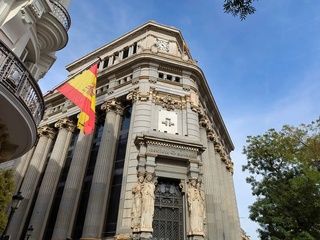Las letras más icónicas del pop español toman el Instituto Cervantes