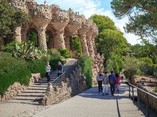 El Park Güell cambiará sus suelos en 2027 con materiales más sostenibles