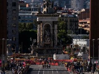 Barcelona vive una jornada histórica con el arranque del Tour de Francia