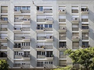 El alquiler baja en Barcelona mientras sube en el resto de España