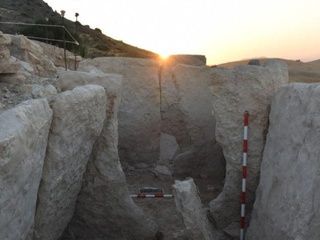 Un viaje al pasado en Málaga: hallan una tumba de 5.000 años intacta y llena de misterios