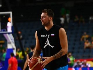 Luka Doncic bate récord ante Miami con 60 puntos