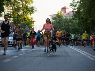 Corre con tu perro en el Besòs: el plan solidario que gana fuerza en Barcelona