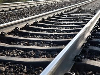 Rodalies reanuda el servicio en Barcelona con trenes limitados y buses alternativos
