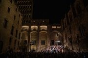 Concierto de Navidad del Orfeó Català en la Plaça de la Catedral