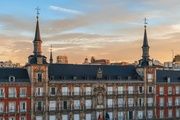Compras en los Austrias: recuerdos, artesanía y pequeños descubrimientos del barrio