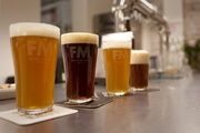 Descubre los secretos de la cerveza madrileña en Fábrica Maravillas
