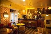 Lolina Vintage Café